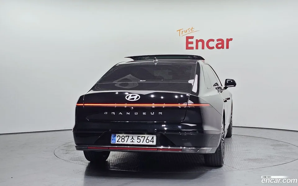 Hyundai Grandeur Hybrid 2023 — миниатюра 4