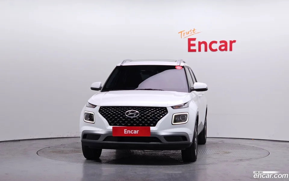 Hyundai Venue 1.6 2023 — миниатюра 3