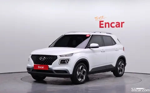 Hyundai Venue 2023 купить в Москве