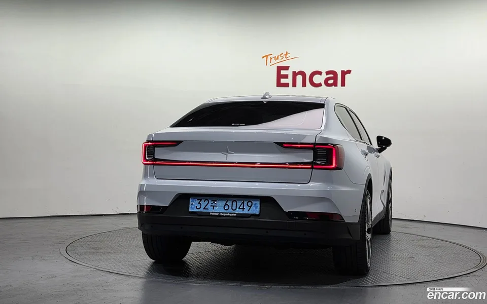 Polestar Polestar 2 2023 — миниатюра 4