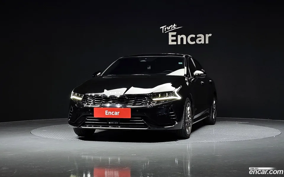 Kia K5 Hybrid 2023 — миниатюра 3