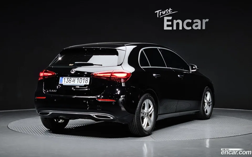 Mercedes-Benz A-Class A220 2024 — миниатюра 2