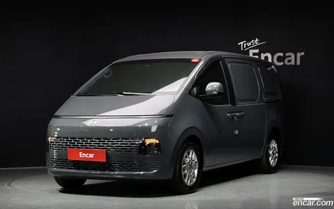 Hyundai Staria 2025 купить в Москве