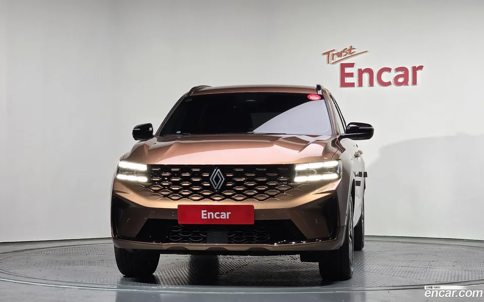 Renault Samsung Grand Koleos 1.5 E-TECH 2WD 2024 — миниатюра 3