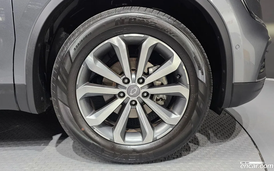 Renault Samsung QM6 2.0 LPe LE 2WD 2022 — миниатюра 5