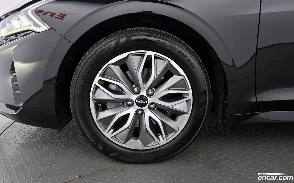 Kia K5 Hybrid 2022 — миниатюра 5