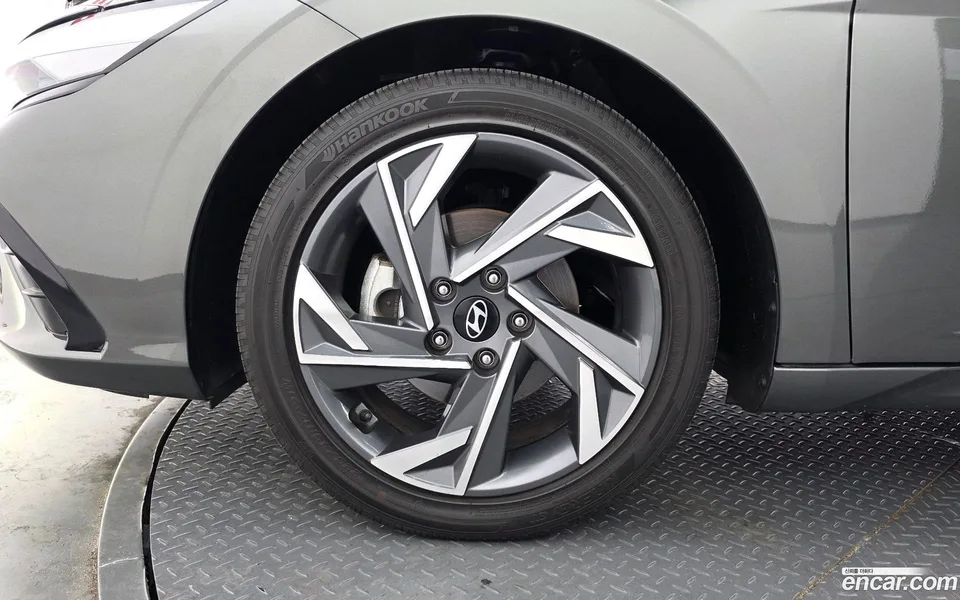 Hyundai Avante CN7 1.6 2023 — миниатюра 5