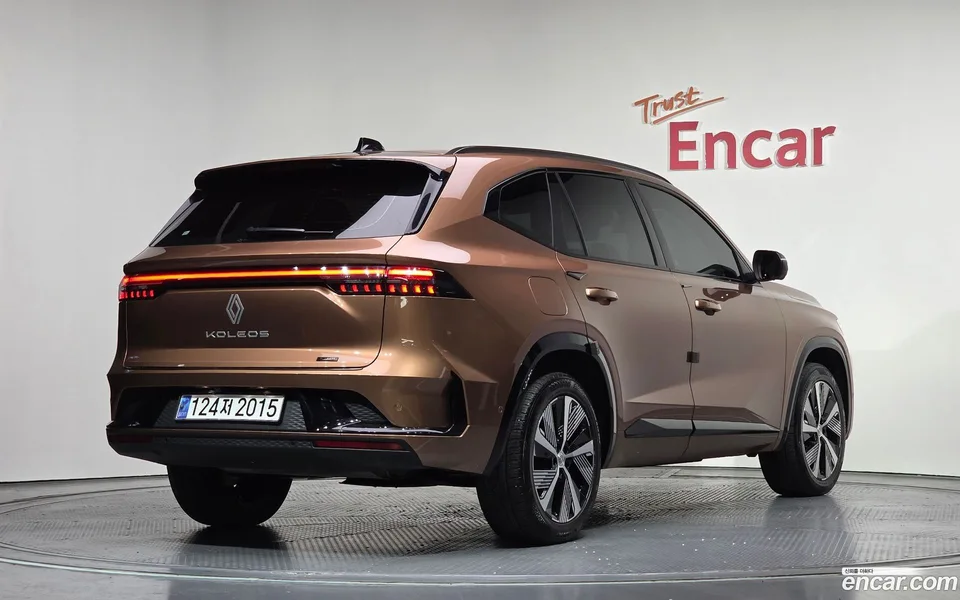 Renault Samsung Grand Koleos 1.5 E-TECH 2WD 2024 — миниатюра 2