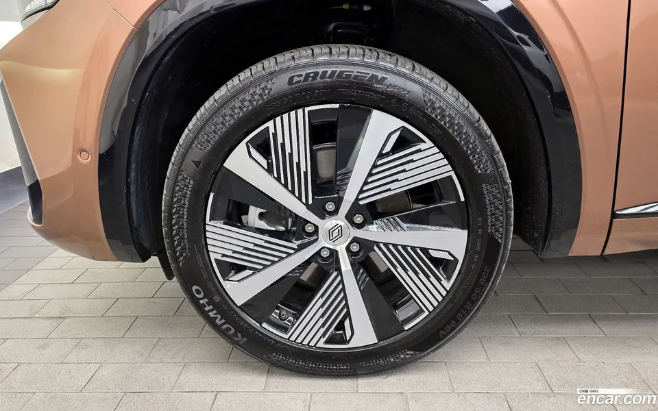 Renault Samsung Grand Koleos 1.5 E-TECH 2WD 2024 — миниатюра 5