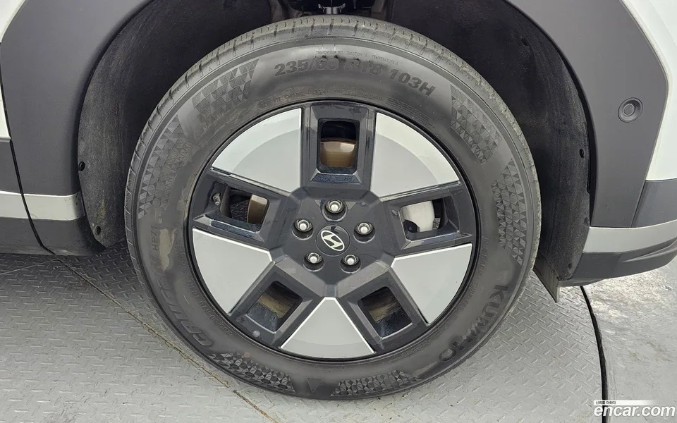 Hyundai SantaFe HEV 1.6 2WD 2024 — миниатюра 5