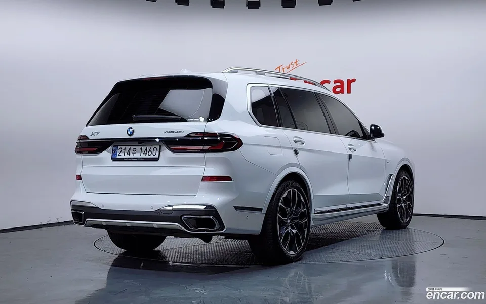 BMW X7 xDrive 40i M 7 2024 — миниатюра 2