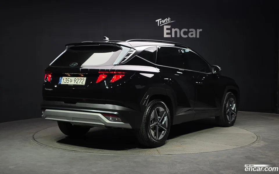 Hyundai Tucson Hybrid NX4 HEV 1.6 2WD 2024 — миниатюра 2