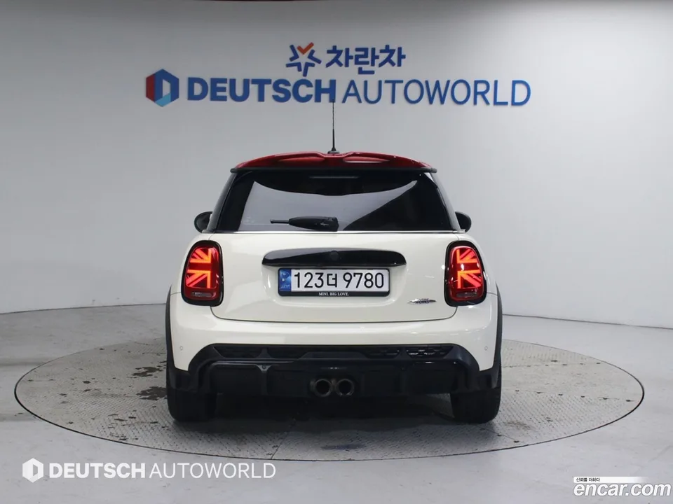 MINI Cooper S JCW 2022 — миниатюра 2