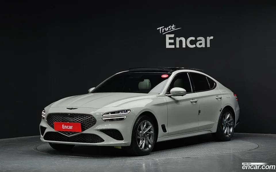 Genesis G70 2.5T 4WD 2023 — фото 1, купить с доставкой в Москву