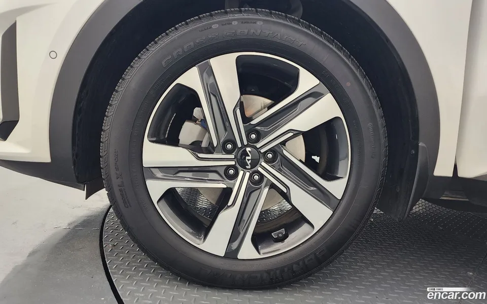 Kia Sorento HEV 1.6 4WD 2022 — миниатюра 5