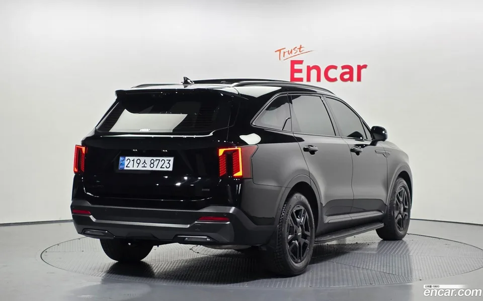 Kia Sorento HEV 1.6 4WD 2023 — миниатюра 2