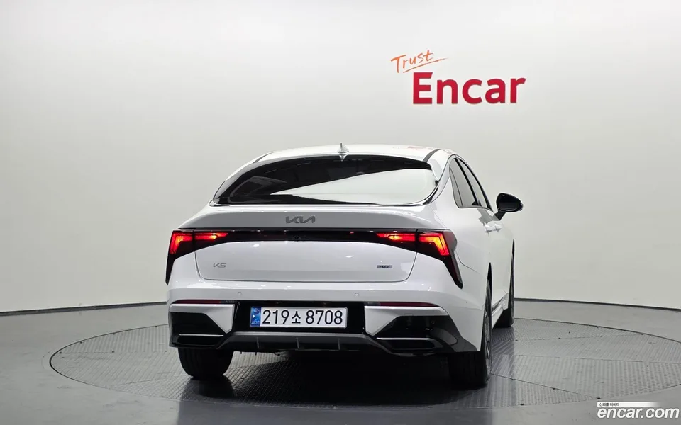 Kia K5 Hybrid 2024 — миниатюра 4