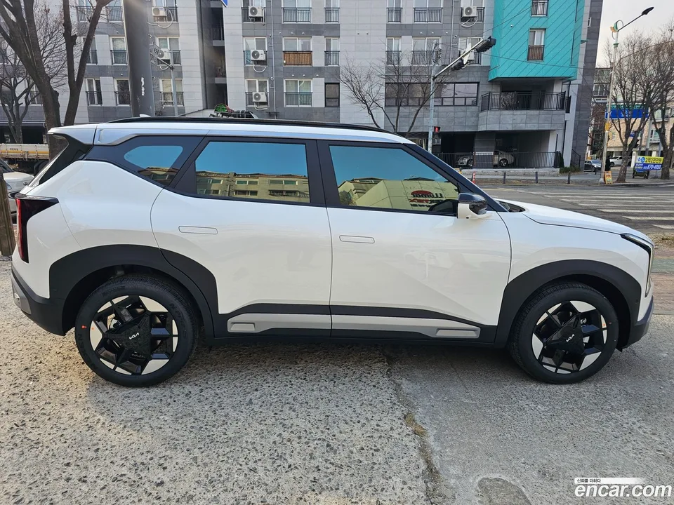 Kia Seltos 1.6T 2WD 2026 — миниатюра 4