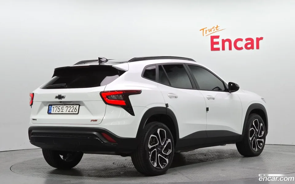 Chevrolet Trax Crossover 1.2 RS 2024 — миниатюра 2