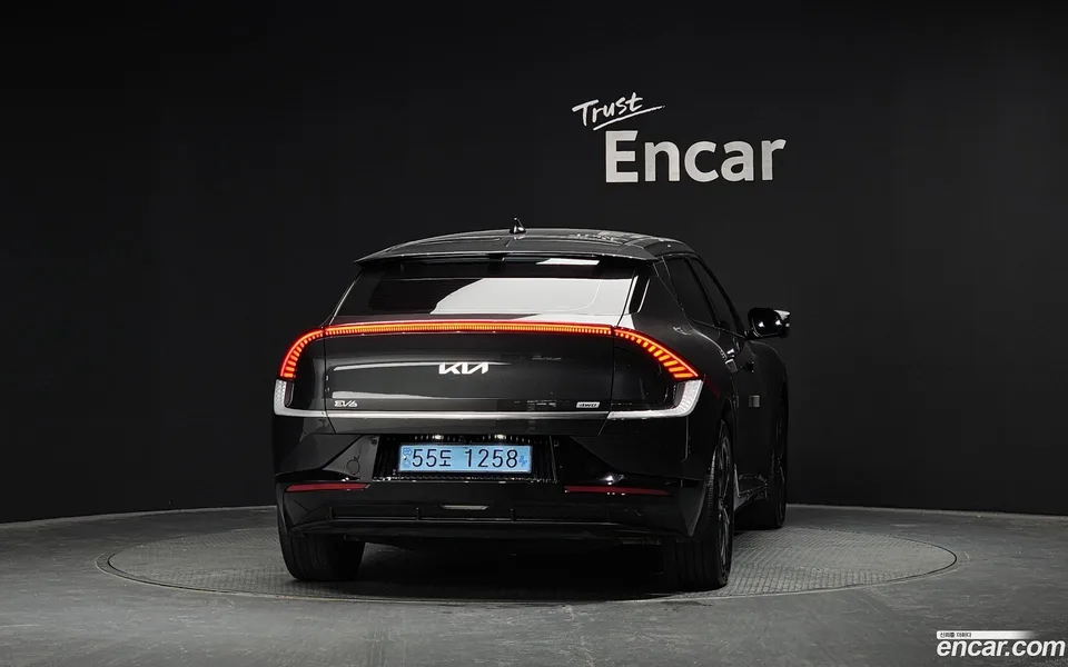Kia EV6 4WD 2022 — миниатюра 4