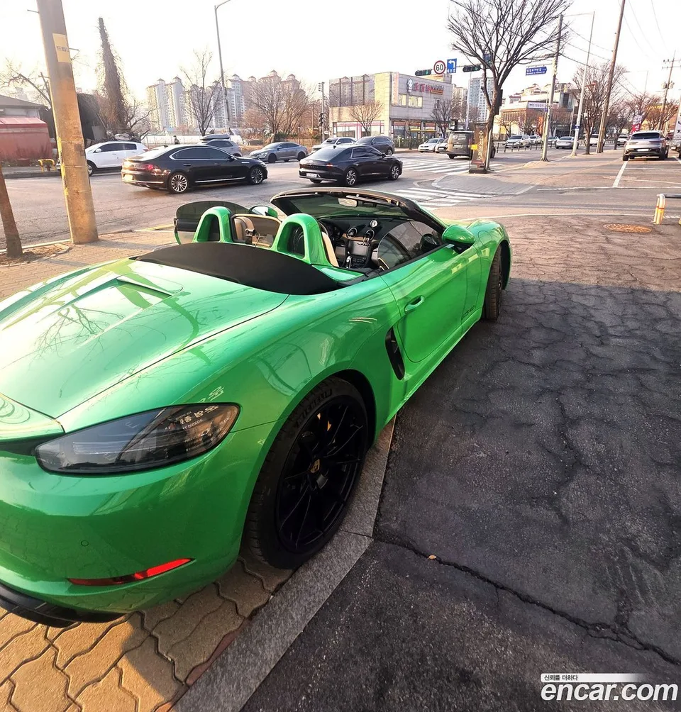 Porsche 718 Boxster 4.0 GTS 2022 — миниатюра 2