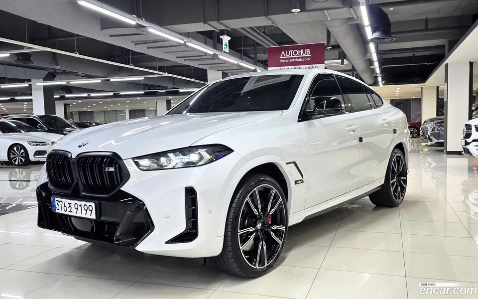 BMW X6 M60i 2024 — миниатюра 2