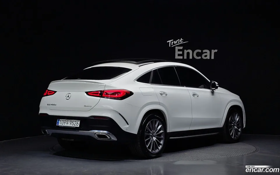 Mercedes-Benz GLE-Class GLE400d 4MATIC 2023 — миниатюра 2