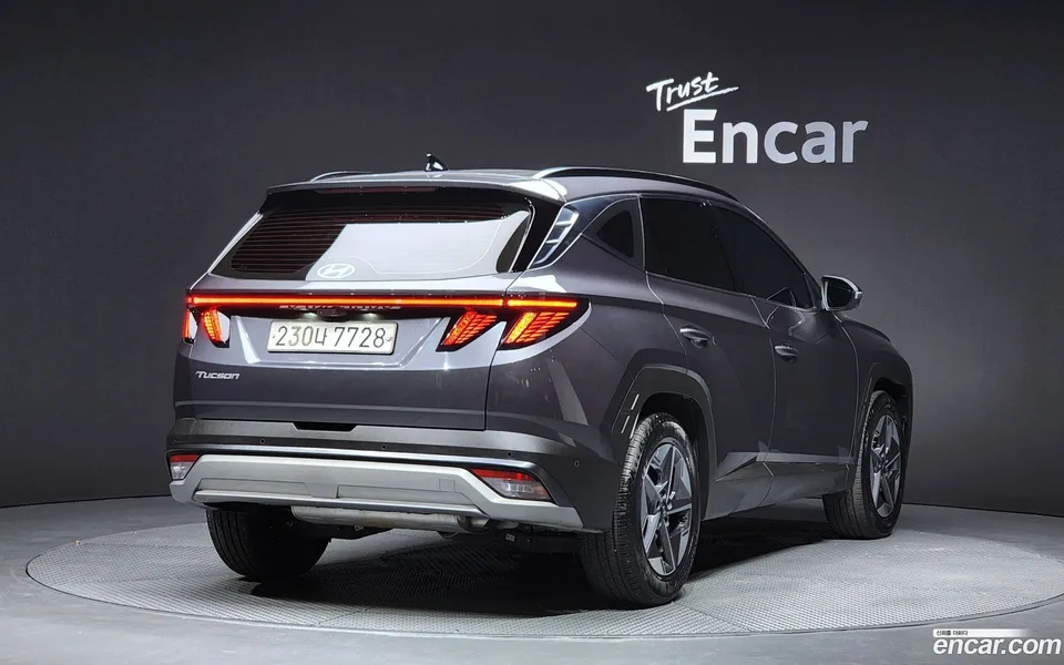 Hyundai Tucson Hybrid NX4 HEV 1.6 2WD 2024 — миниатюра 2