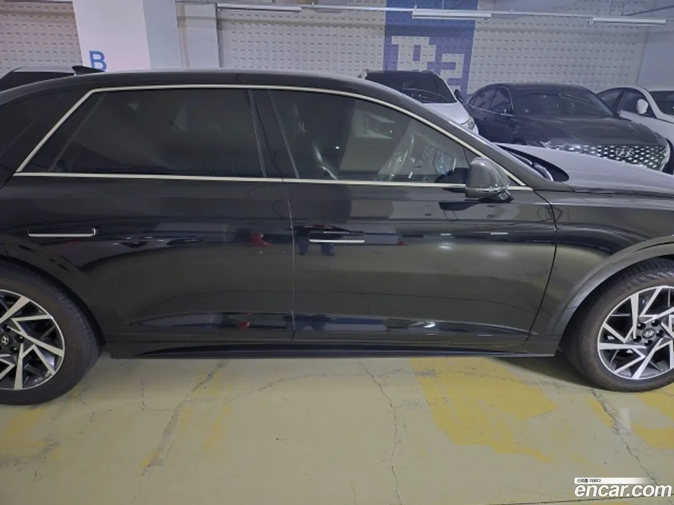 Hyundai Grandeur Hybrid 2024 — миниатюра 3