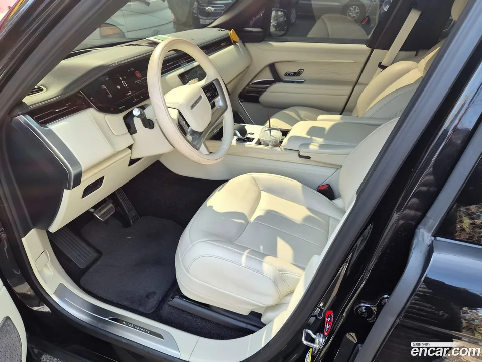 Land Rover Range Rover P550E AB 2024 — миниатюра 5