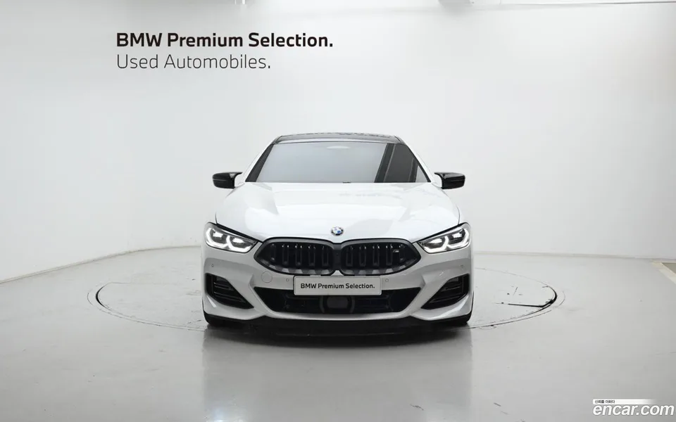 BMW 8 Series M850i xDrive 2025 — миниатюра 3