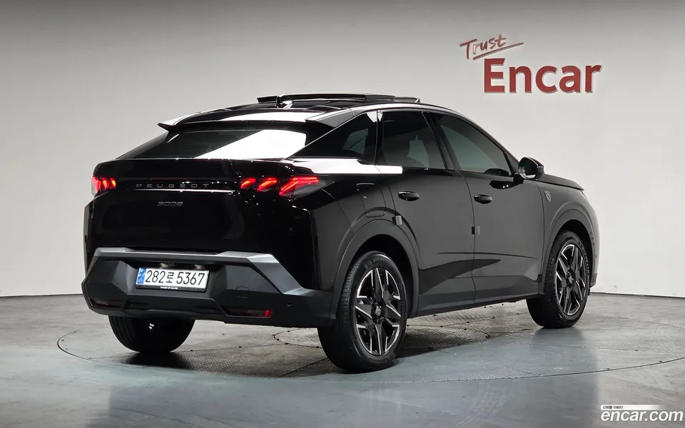 Peugeot 3008 1.2 GT 2025 — миниатюра 2