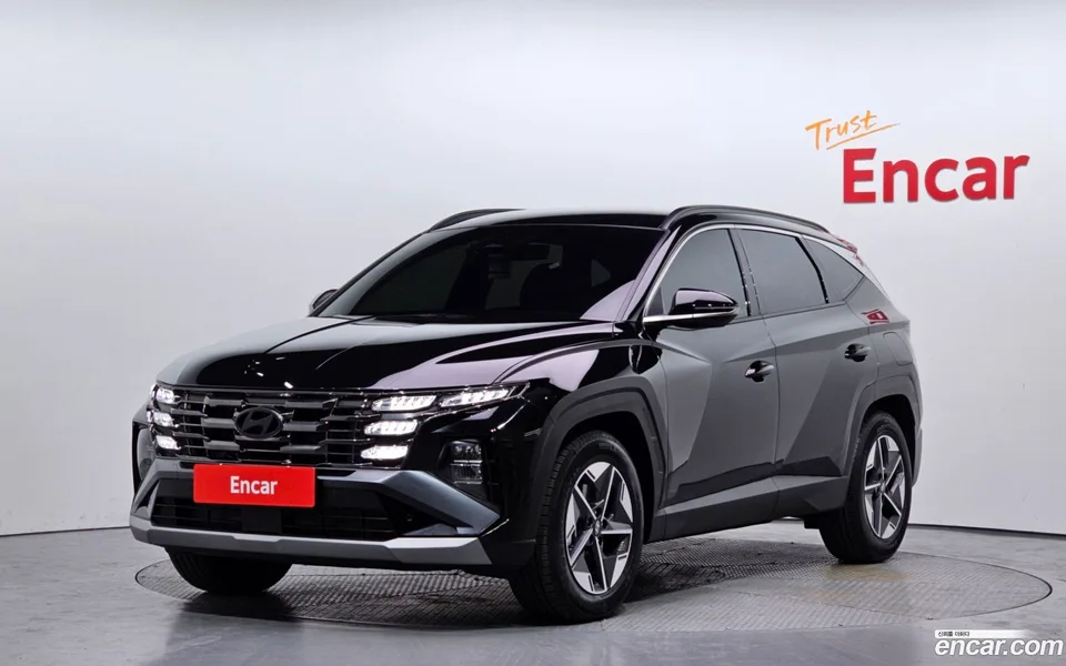 Hyundai Tucson Hybrid NX4 HEV 1.6 2WD 2025 — фото 1, купить с доставкой в Москву