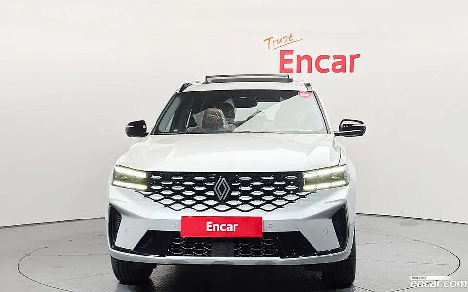 Renault Samsung Grand Koleos 1.5 E-TECH 2WD 2026 — миниатюра 3