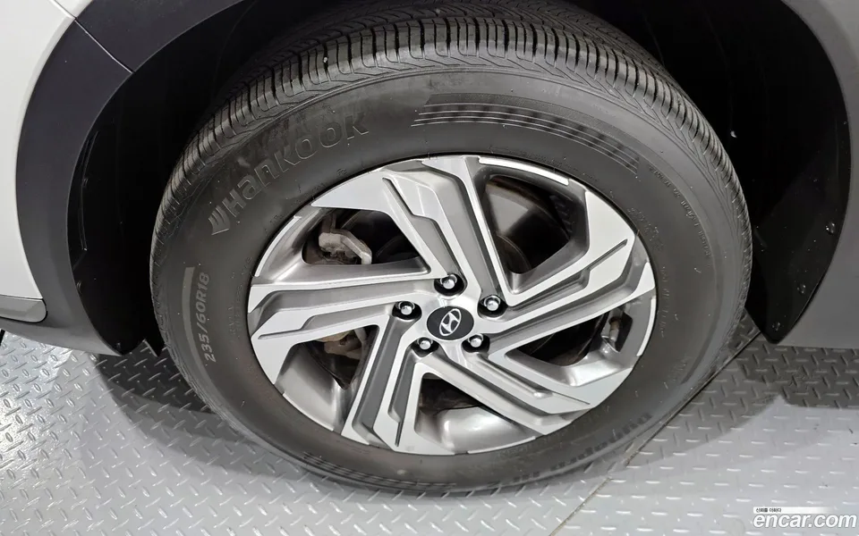 Hyundai SantaFe 2.5T 2WD 2023 — миниатюра 5