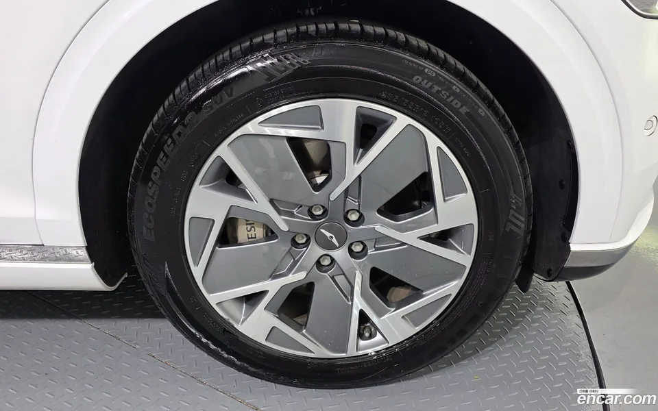 Genesis Electrified GV70 e-AWD 2022 — миниатюра 5