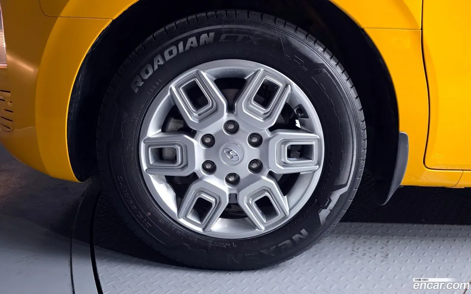 Hyundai Staria L3.5 2023 — миниатюра 5