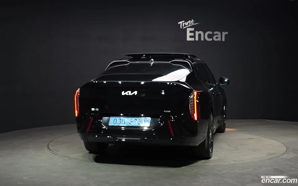 Kia EV4 2WD 2025 — миниатюра 4