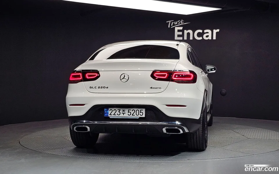 Mercedes-Benz GLC-Class GLC220 d 4MATIC 2023 — миниатюра 4