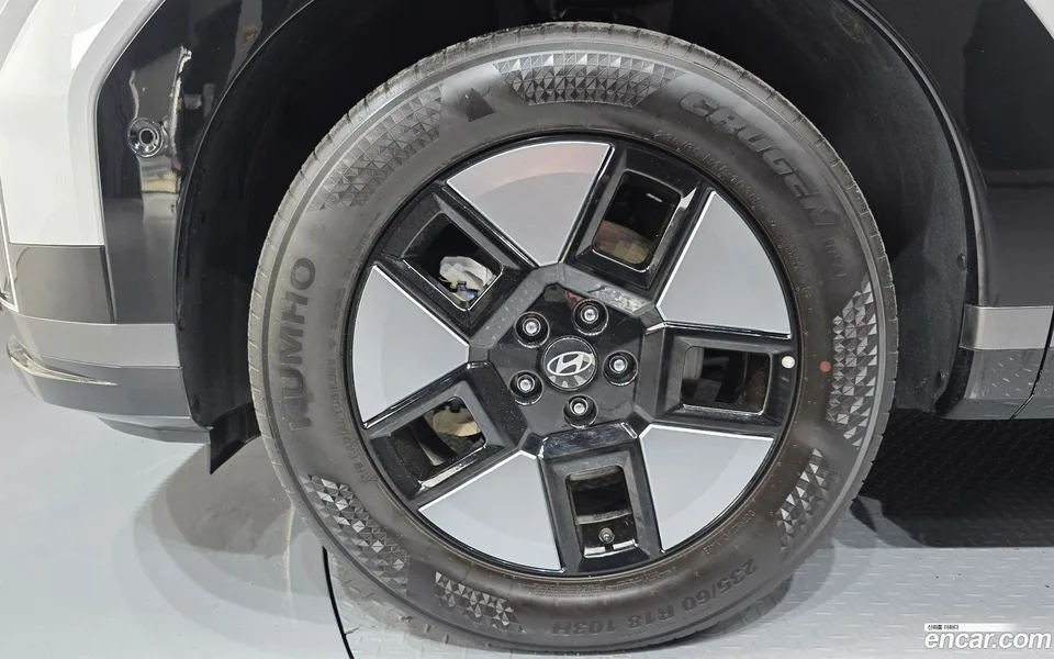 Hyundai Santa Fe HEV 1.6 2WD 2024 — миниатюра 5