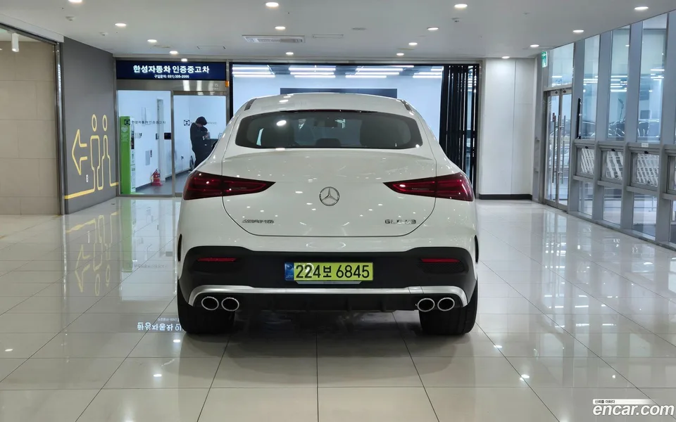 Mercedes-Benz GLE-Class AMG GLE53 4MATIC+ 2025 — миниатюра 3