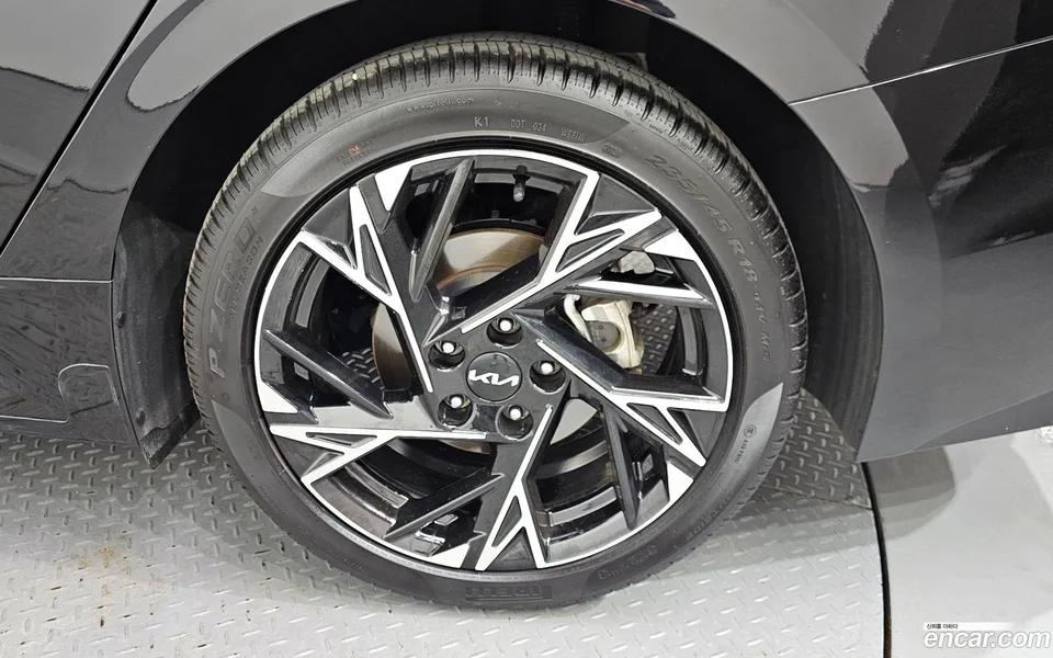 Kia K5 2.0 2024 — миниатюра 5