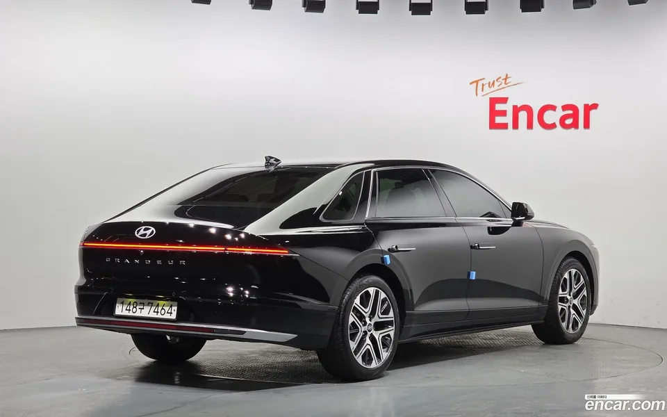 Hyundai Grandeur 2.5 2WD 2023 — миниатюра 2