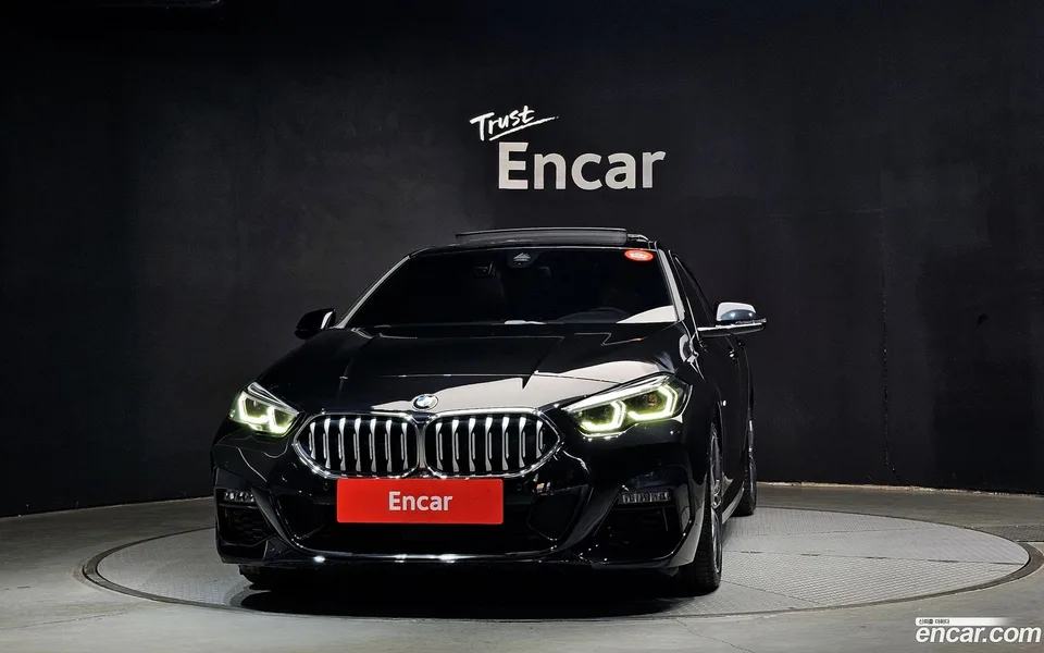 BMW 2 Series Gran Coupe 220i M 2022 — миниатюра 3