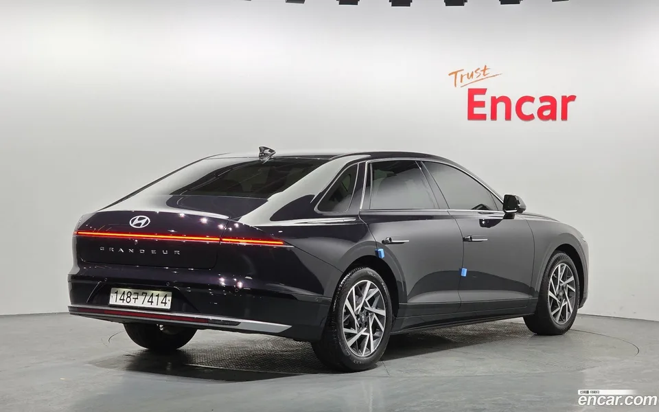 Hyundai Grandeur 2.5 2WD 2023 — миниатюра 2