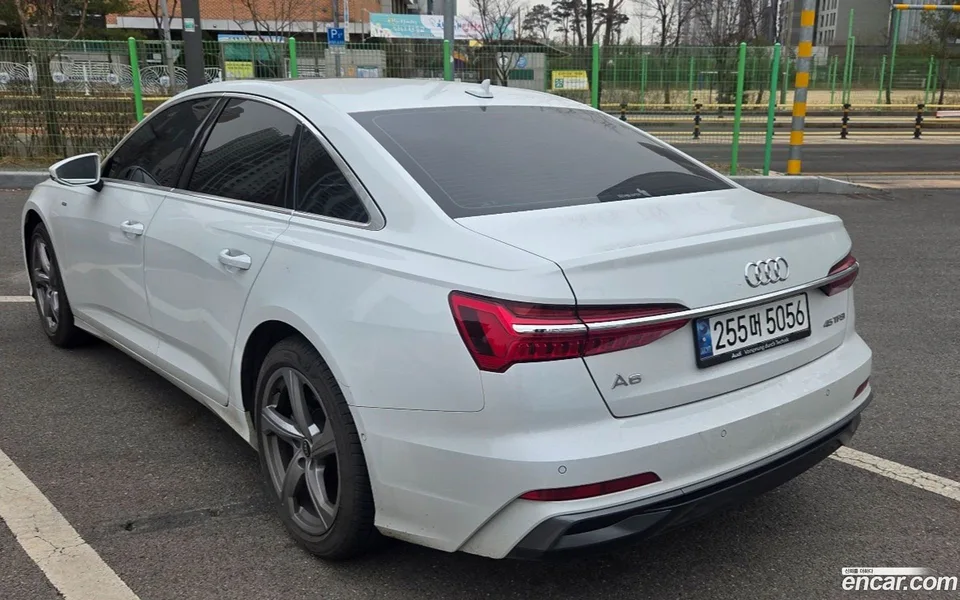Audi A6 45 TFSI 2024 — миниатюра 2