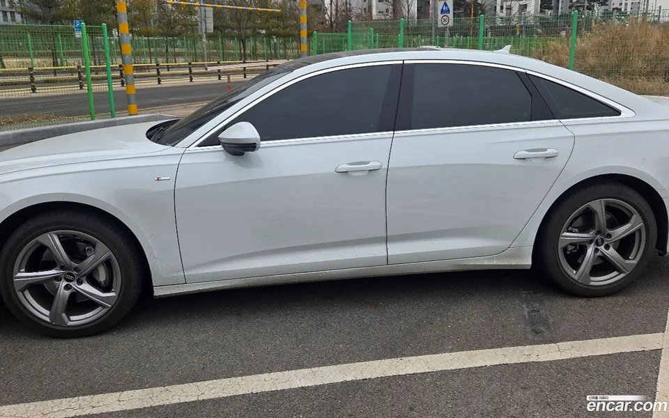Audi A6 45 TFSI 2024 — миниатюра 4
