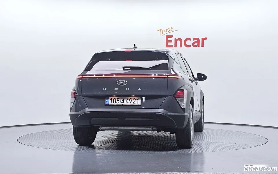 Hyundai Kona 1.6 2WD 2023 — миниатюра 4
