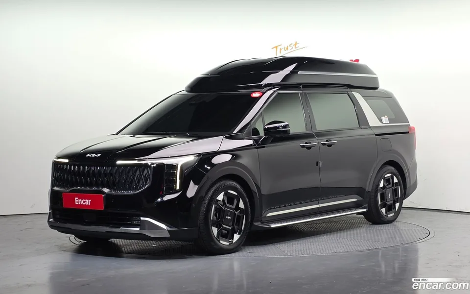 Kia Carnival 9 2024 — фото 1, купить с доставкой в Москву