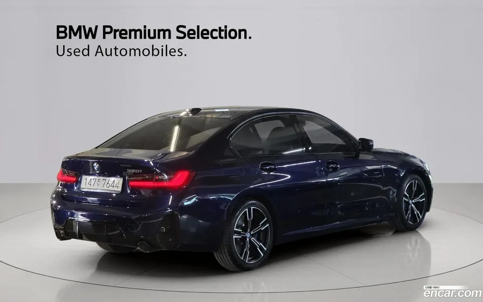 BMW 3 Series 320i M 2025 — миниатюра 2